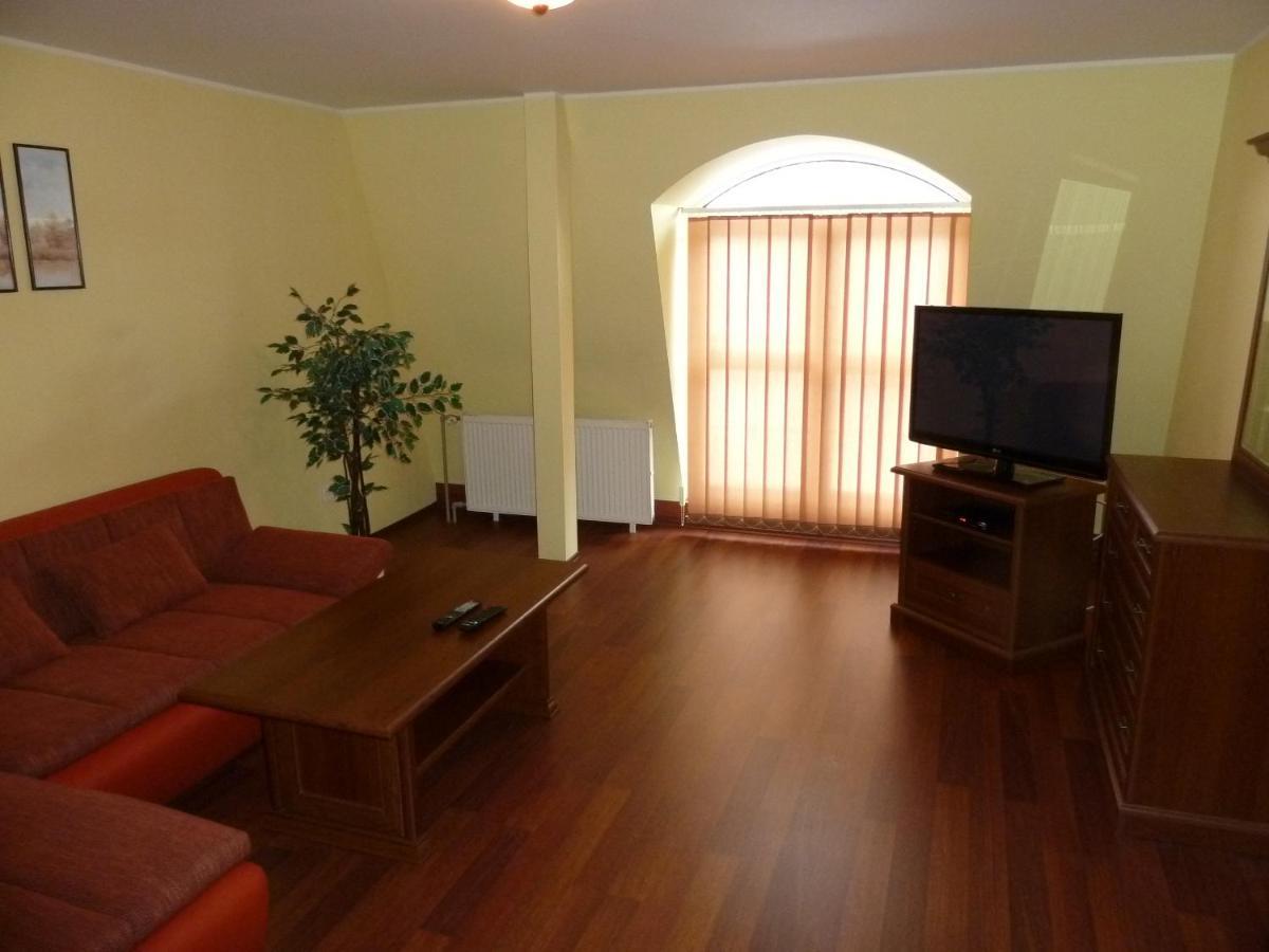 Hotel Dávid Velke Bosany Esterno foto