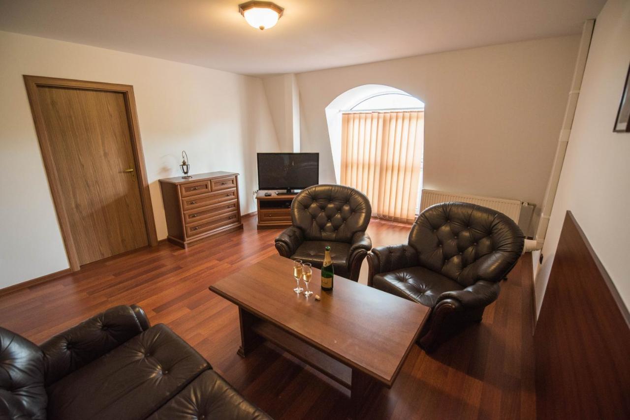 Hotel Dávid Velke Bosany Esterno foto