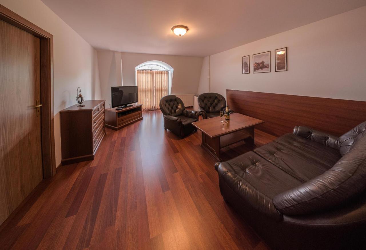 Hotel Dávid Velke Bosany Esterno foto